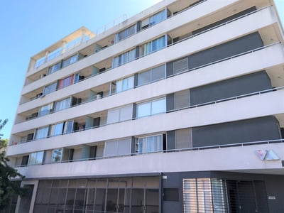 Venta de Apartamento de 3 Dormitorios Y Garaje Doble Tres Cruces