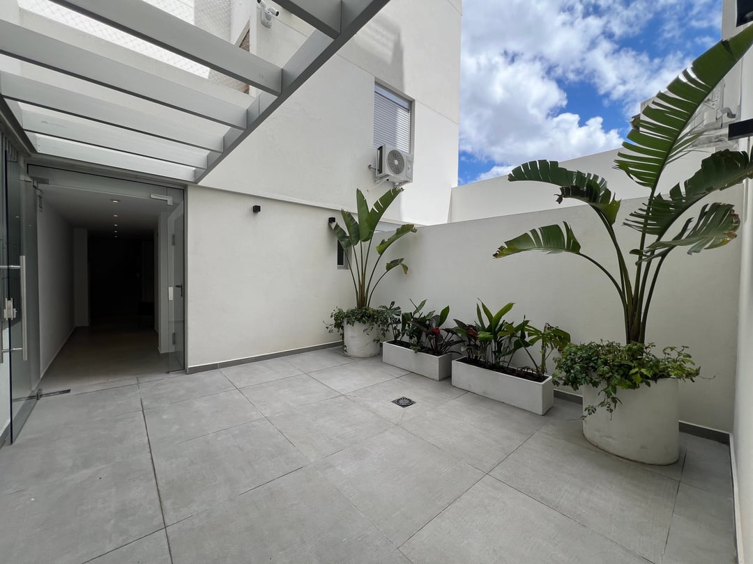 Apartamento en La Blanqueada: patio de acceso
