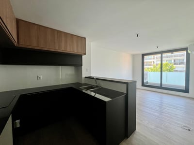 Alquiler de apartamento 1 dormitorio con garaje, en Punta Carretas