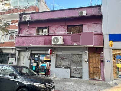 Venta Casa, 2 Locales Comerciales y 4 Apartamentos en Punta Carretas