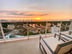 Venta apartamento dos dormitorios y cochera Torre Yoo Punta del Este.