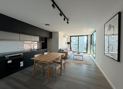 Venta de Apartamento de 1 Dormitorio y Garaje, en Pocitos