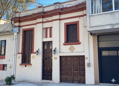 Venta de casa de 6 dormitorios en Cordón