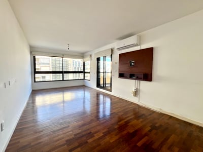 Venta Apartamento 3 Dormitorios y Garaje en Punta Carretas