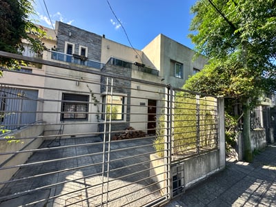 Venta Casa 3 Dormitorios 2 Baños Cochera Parque Batlle