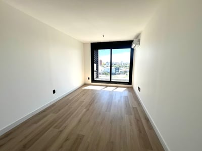 Alquiler Apartamento 1 Dormitorio Al Frente en La Blanqueada, Los Olímpicos