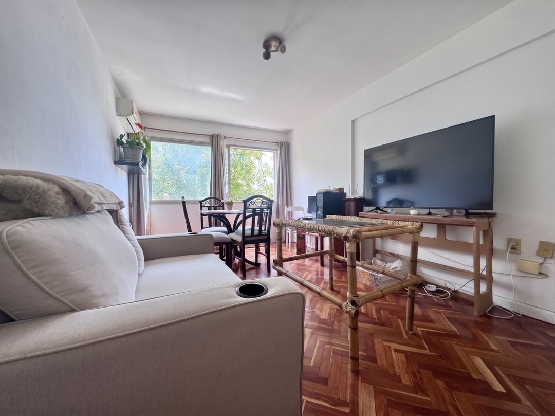 Venta Apartamento 2 dormitorios en el Centro con Renta