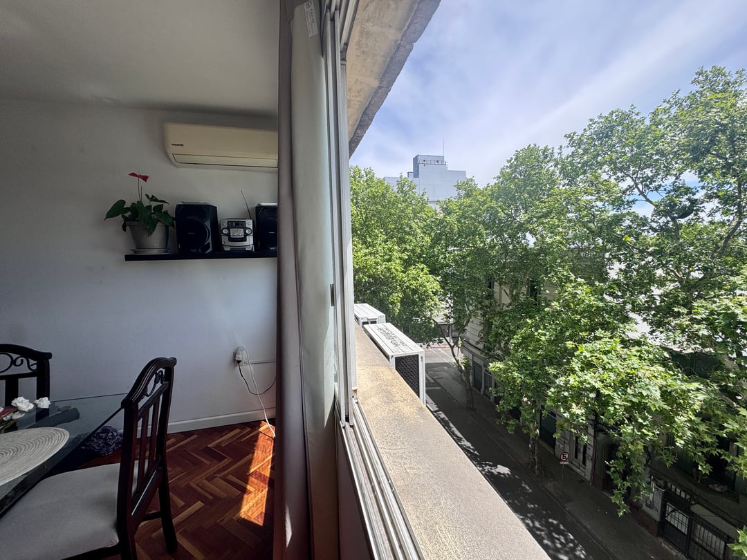 Apartamento en Centro: P003173 04 ventana vista