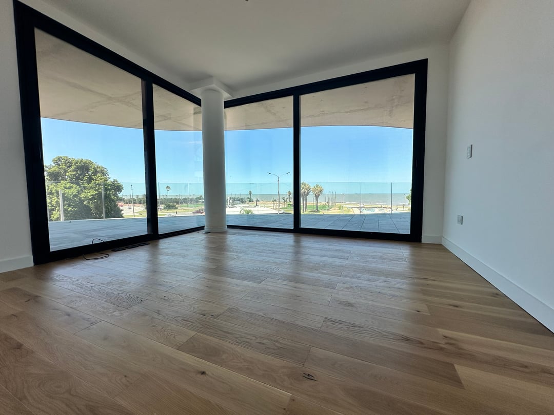 FORUM Puerto del Buceo