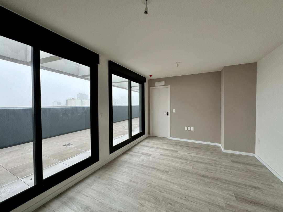 Garden Terrace Salterain