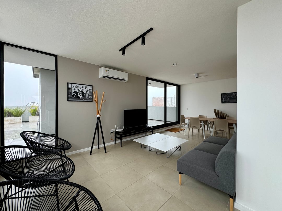 Garden Terrace Salterain